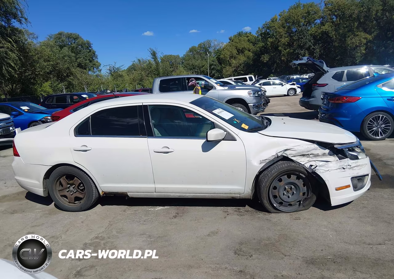 2010 Ford Fusion Se VIN:3FAHP0HA3AR143818 - 13