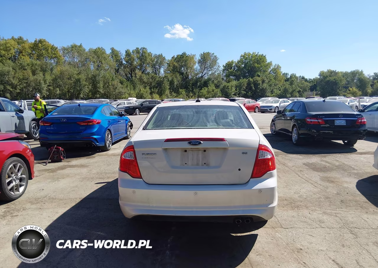 2010 Ford Fusion Se VIN:3FAHP0HA3AR143818 - 16