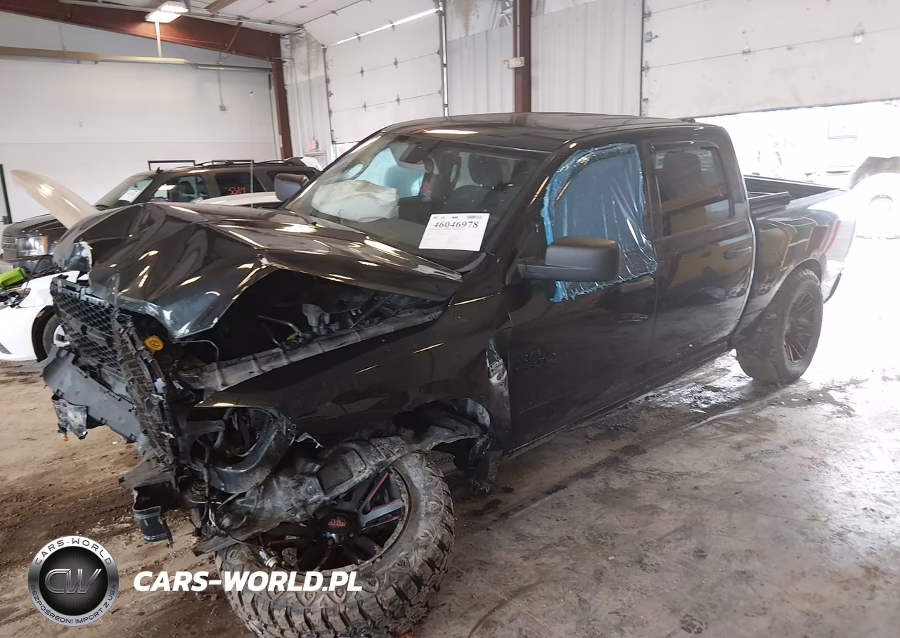 2018 Ram 1500 St VIN:1C6RR7KT3JS261715 - 2