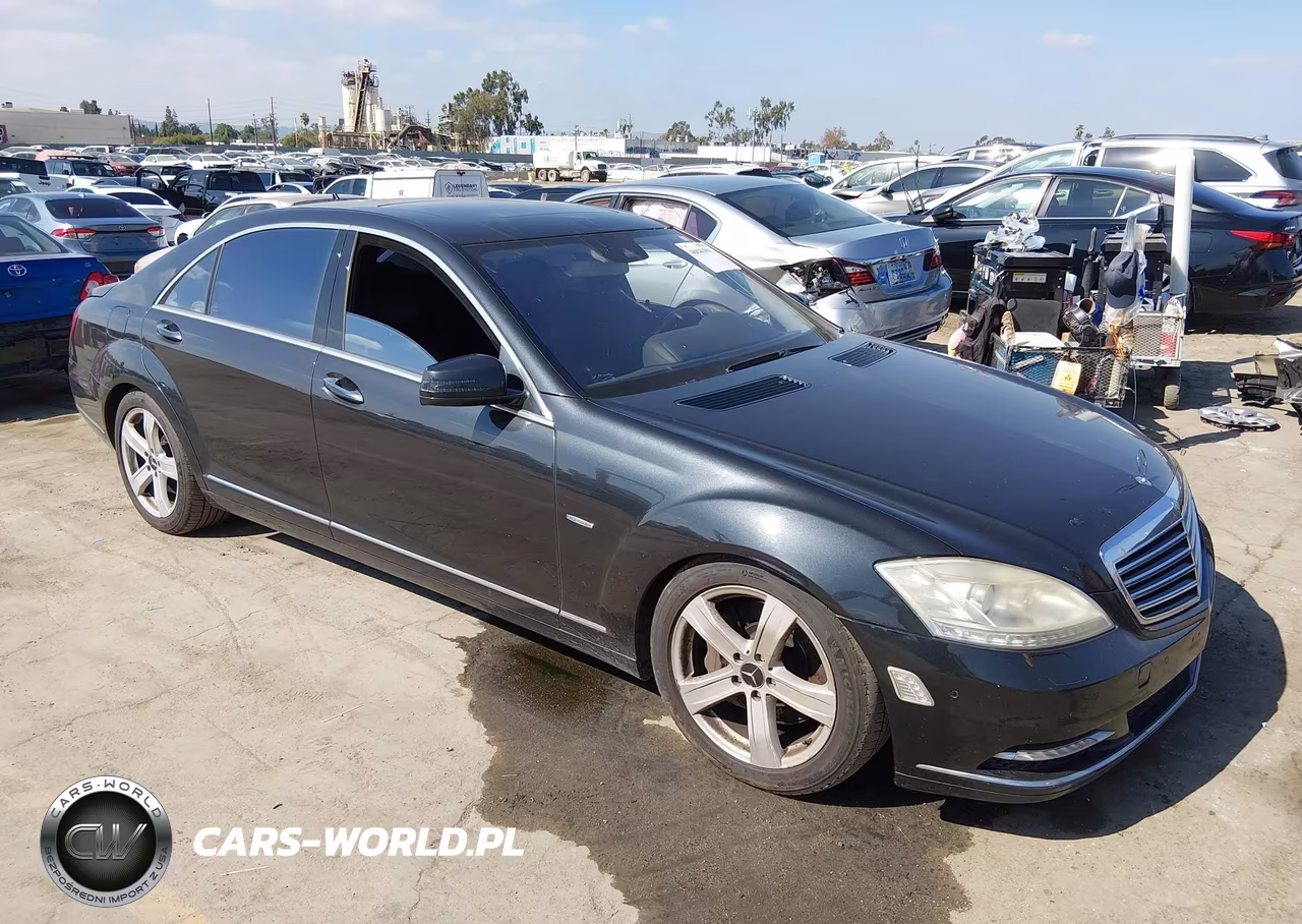 2012 Mercedes-Benz S 550 4Matic