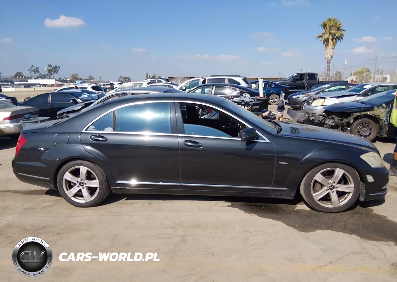 2012 Mercedes-Benz S 550 4Matic VIN:WDDNG9EB5CA490925 - 13
