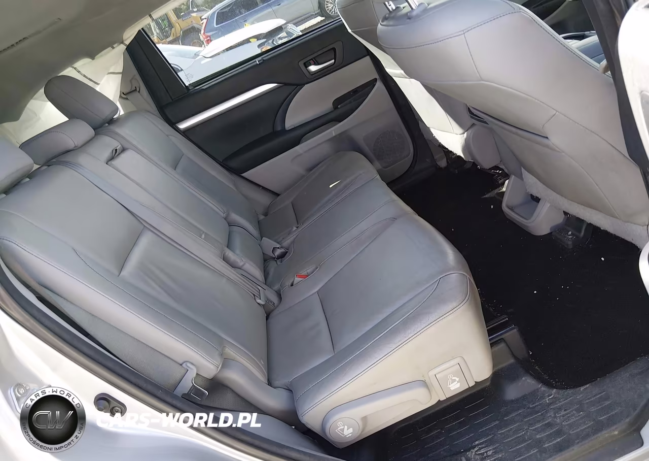 2014 Toyota Highlander Xle V6 VIN:5TDJKRFHXES024567 - 8