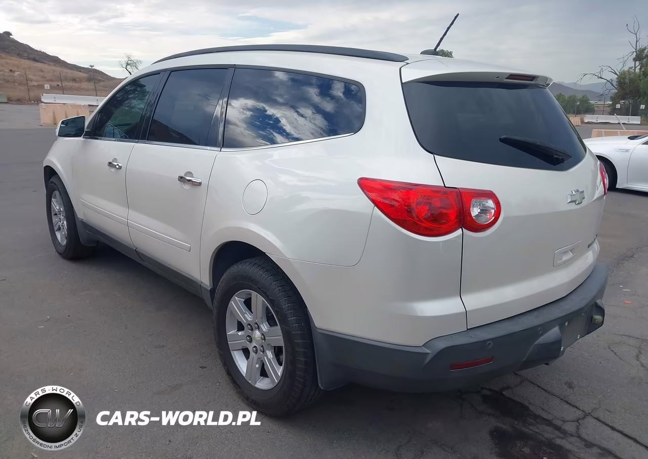 2011 Chevrolet Traverse 1Lt VIN:1GNKRGED5BJ115250 - 3