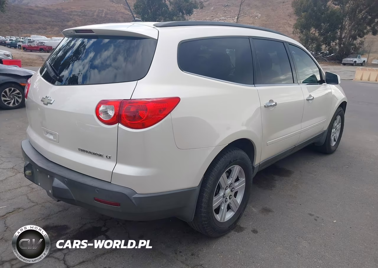 2011 Chevrolet Traverse 1Lt VIN:1GNKRGED5BJ115250 - 4