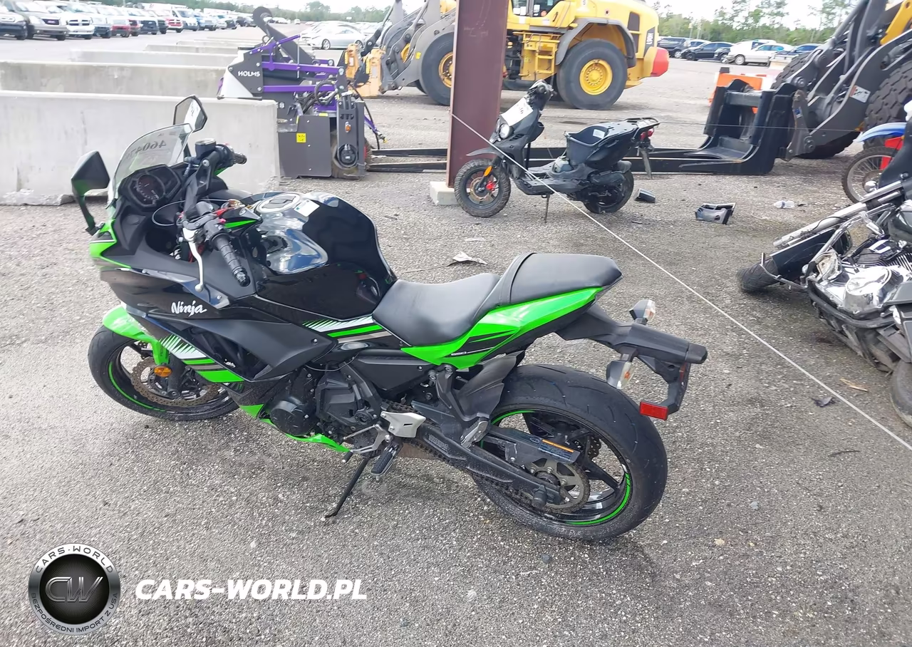 2017 Kawasaki Ex650 F VIN:JKAEXEK19HDA01203 - 3