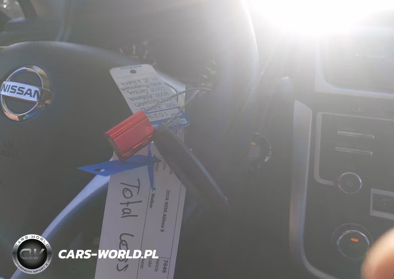 2018 Nissan Altima 2.5 S VIN:1N4AL3APXJC226822 - 11