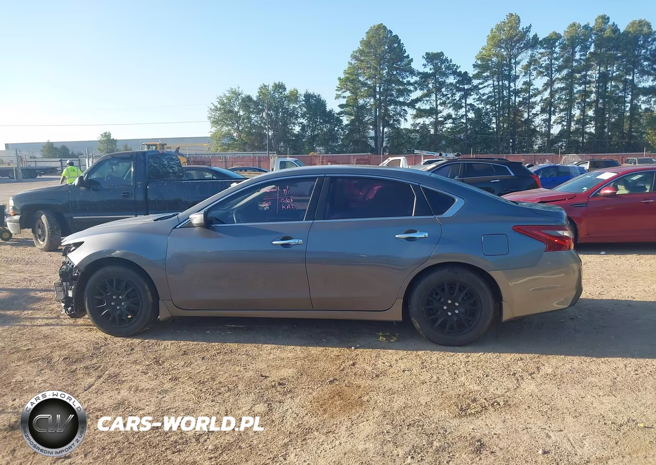 2018 Nissan Altima 2.5 S VIN:1N4AL3APXJC226822 - 15