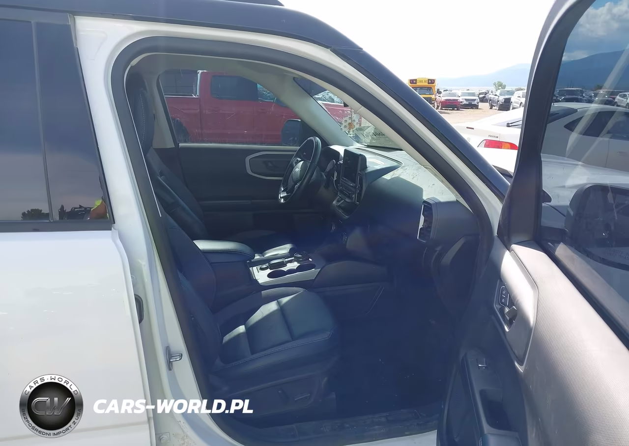 2022 Ford Bronco Sport Outer Banks VIN:3FMCR9C64NRE28874 - 5