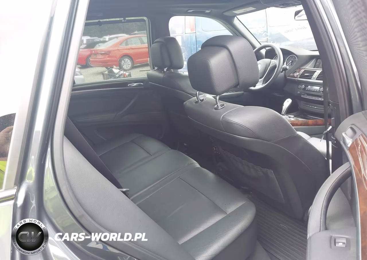 2013 BMW X5 xDrive35D VIN:5UXZW0C55D0B91598 - 8