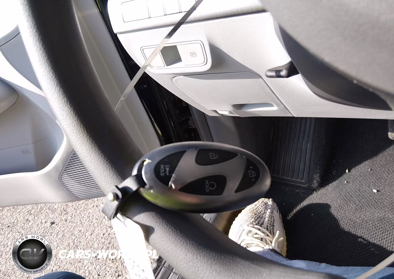 2025 Hyundai Kona Se VIN:KM8HA3AB3SU292140 - 11
