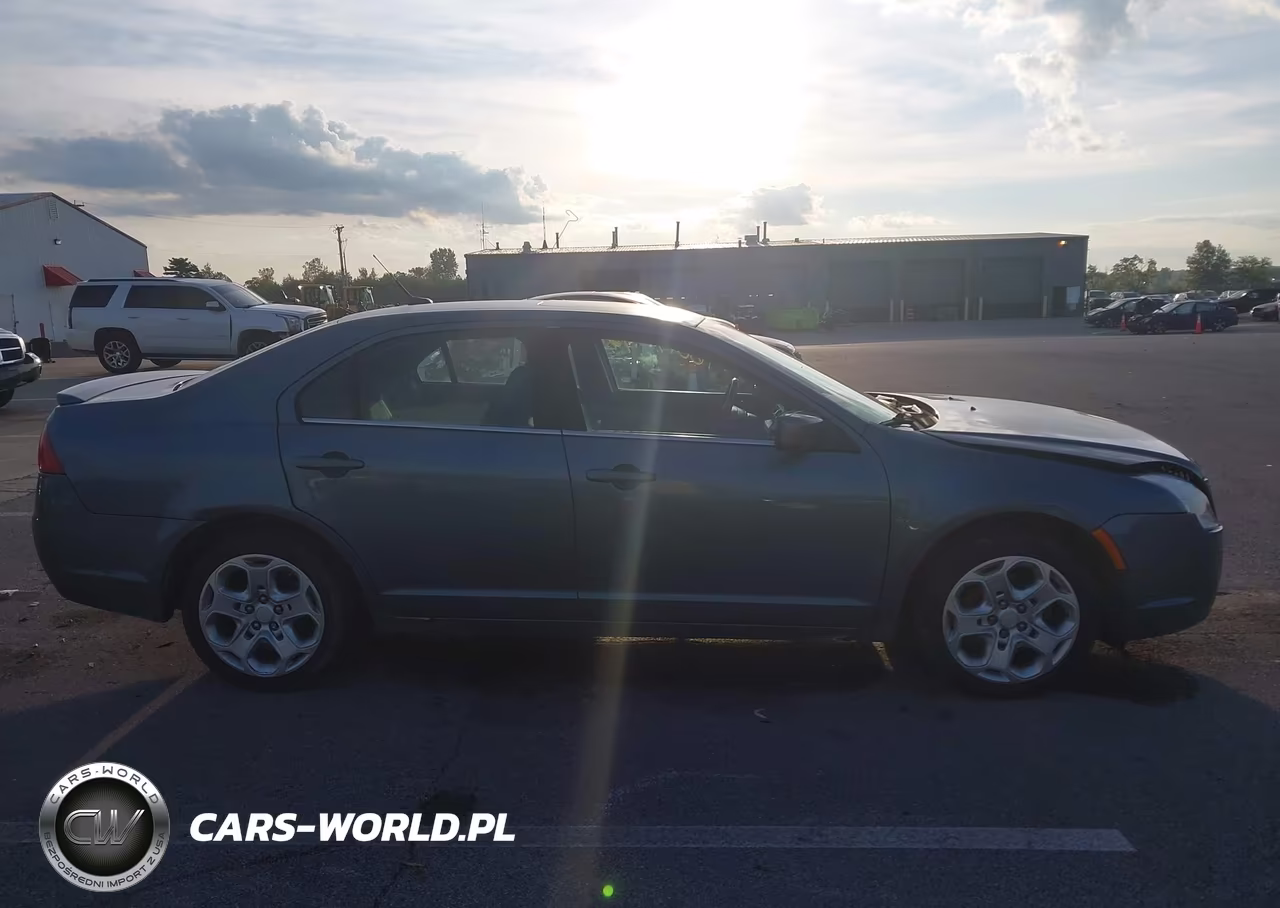 2011 Mercury Milan VIN:3MEHM0HA8BR604014 - 13