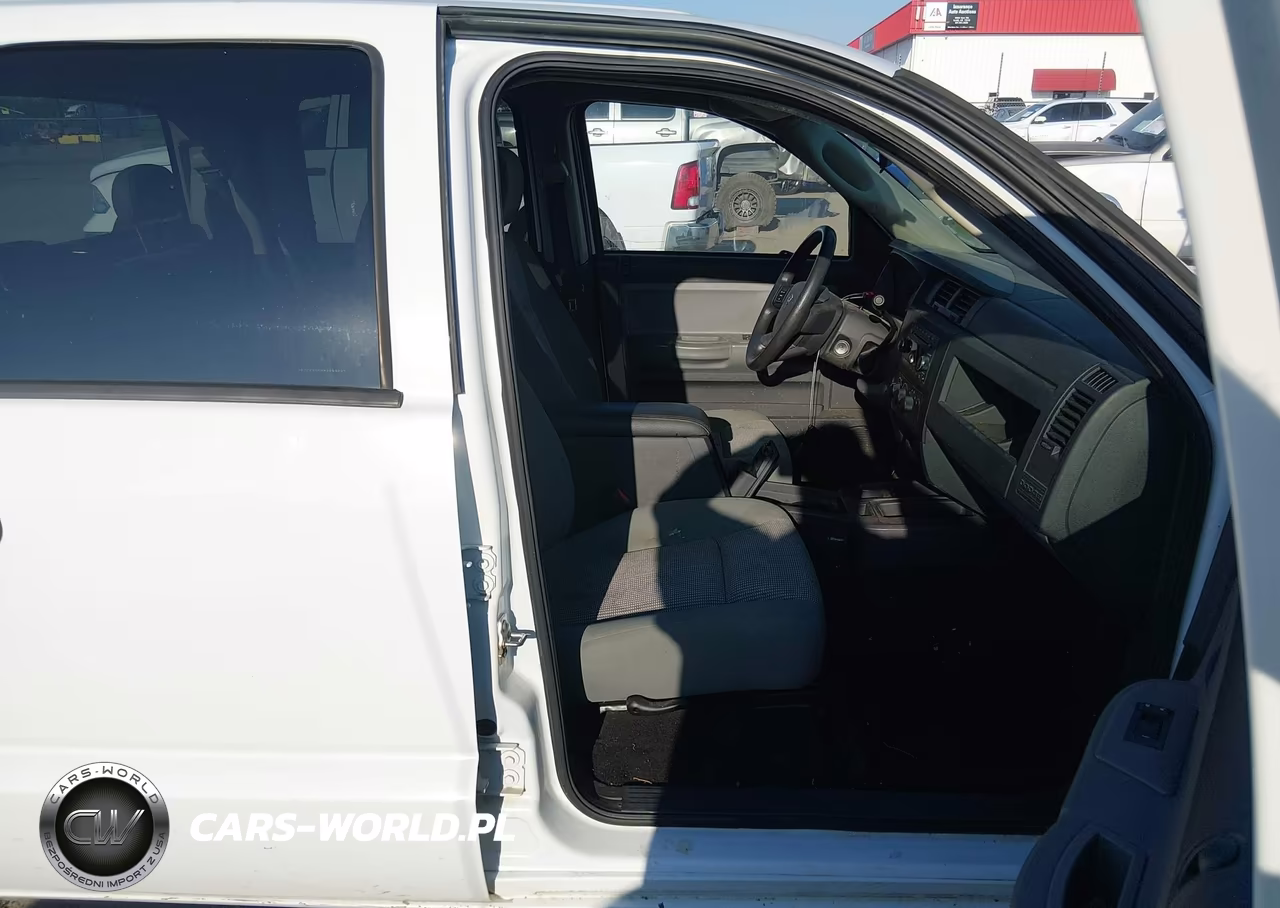 2010 Dodge Dakota Bighorn-Lonestar VIN:1D7CE3GK4AS164239 - 5