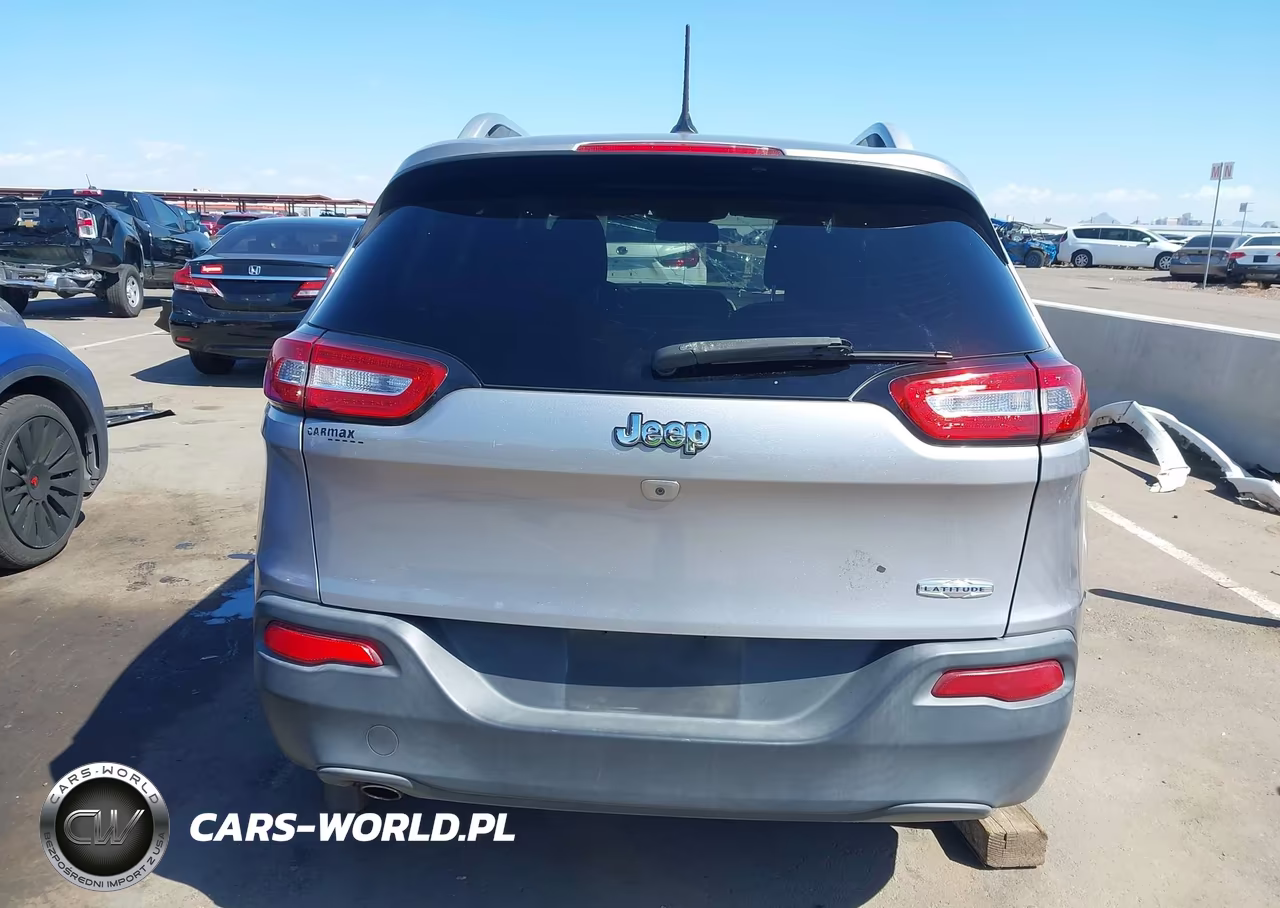 2017 Jeep Cherokee Latitude Fwd VIN:1C4PJLCBXHD235956 - 16