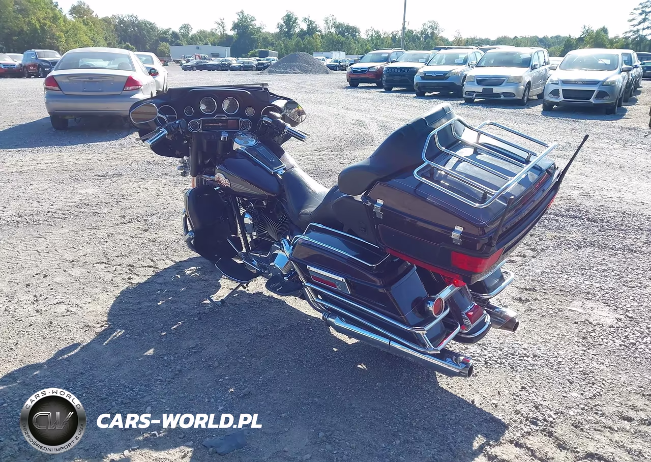 2005 Harley-Davidson Flhtcui VIN:1HD1FCW135Y684554 - 3