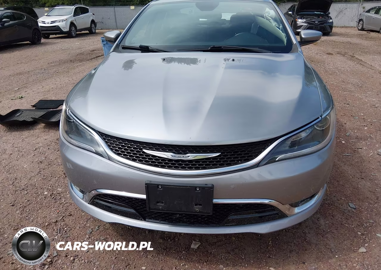 2015 Chrysler 200 C VIN:1C3CCCCB6FN508380 - 12