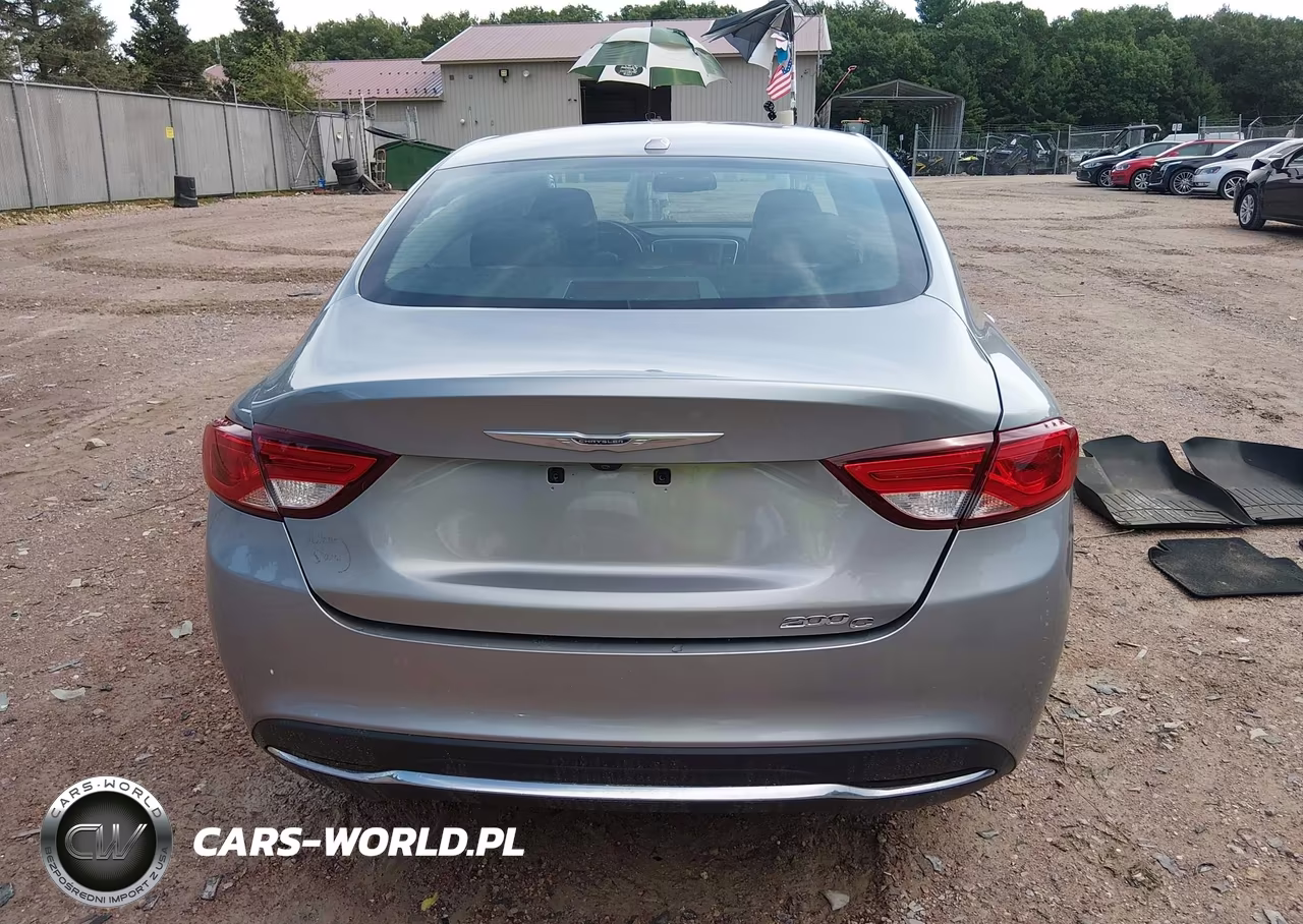 2015 Chrysler 200 C VIN:1C3CCCCB6FN508380 - 16