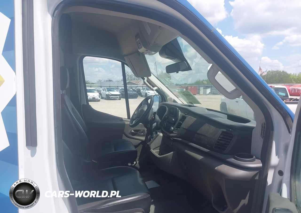 2023 Ford Transit-250 VIN:1FTBR1C88PKB39751 - 5
