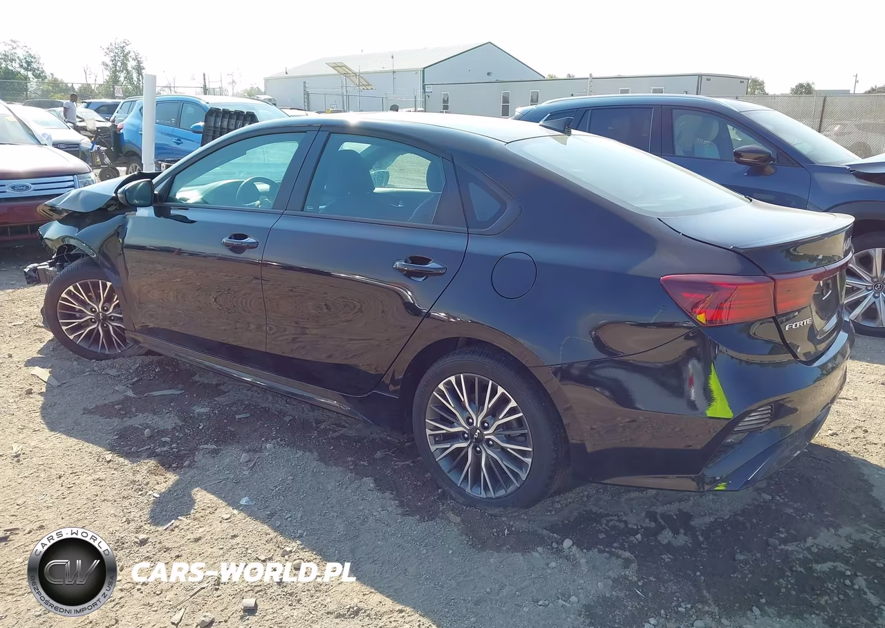 2024 Kia Forte Gt-Line VIN:3KPF54AD8RE833571 - 3