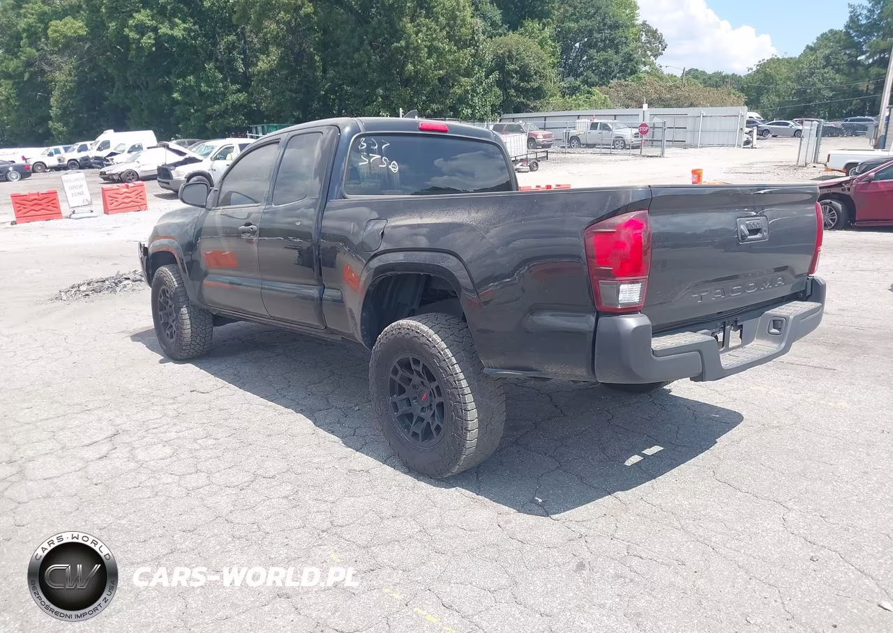 2018 Toyota Tacoma Sr VIN:5TFRX5GN5JX103750 - 3