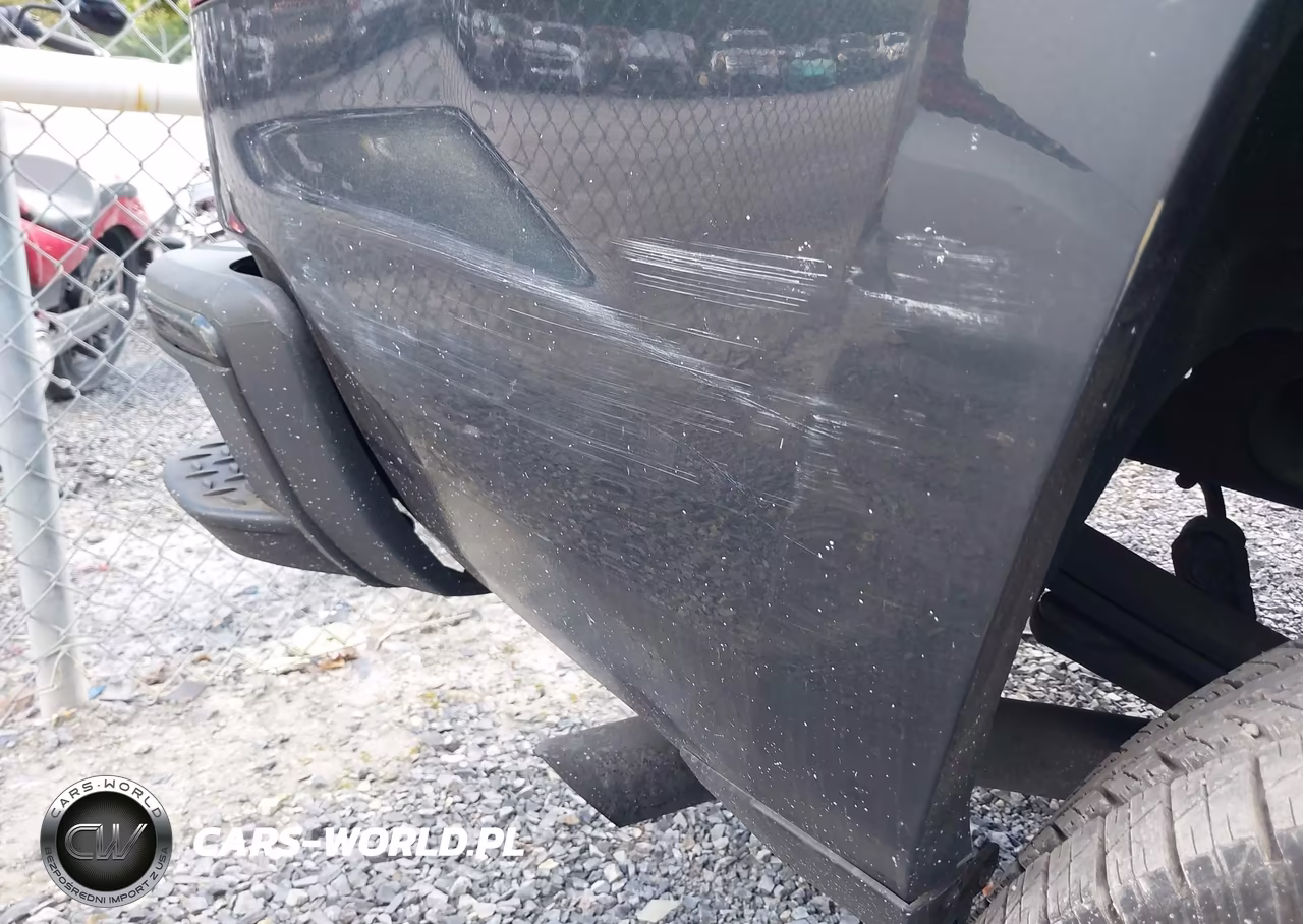 2018 Chevrolet Silverado 1500 2Lz VIN:3GCUKSEC9JG573941 - 19