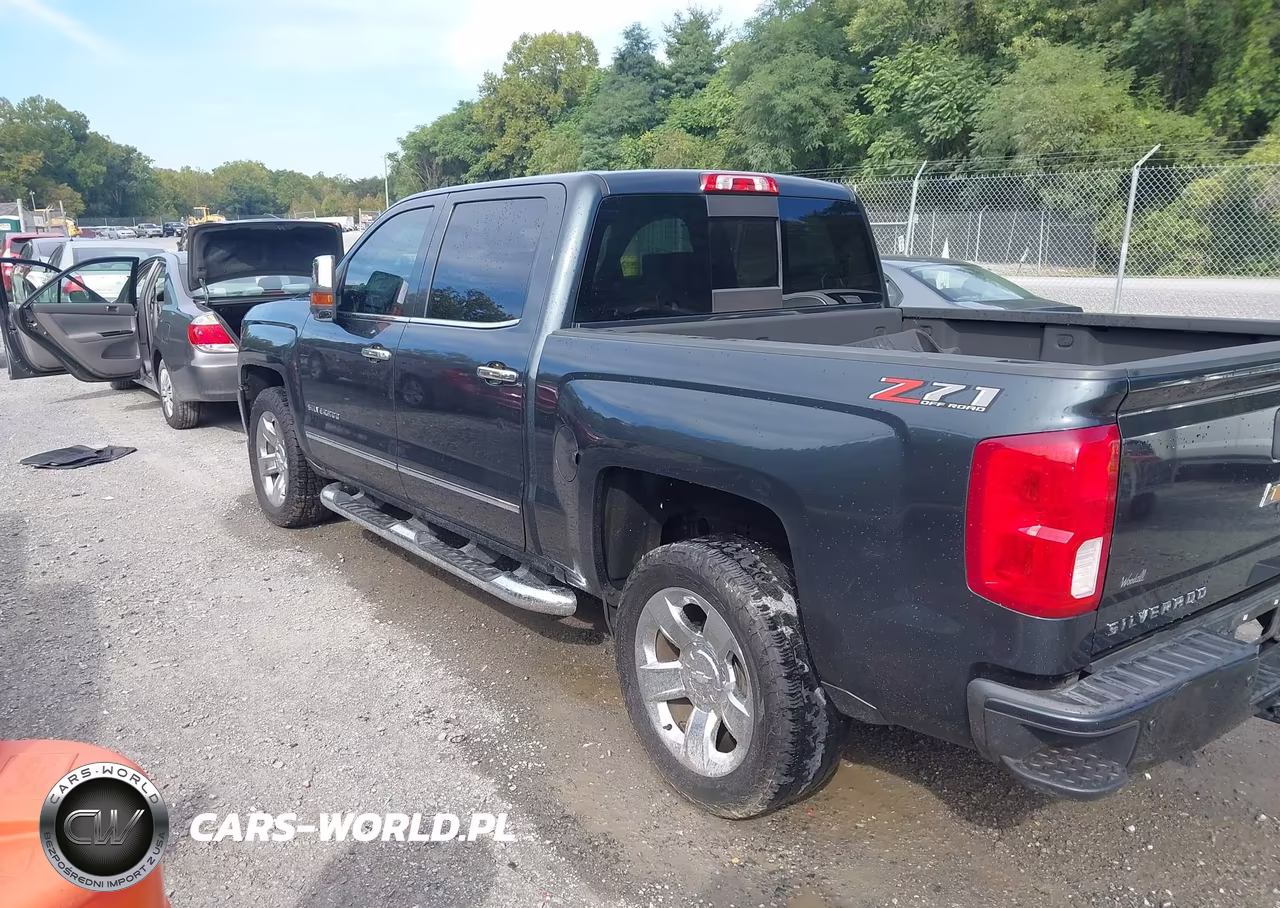 2018 Chevrolet Silverado 1500 2Lz VIN:3GCUKSEC9JG573941 - 3