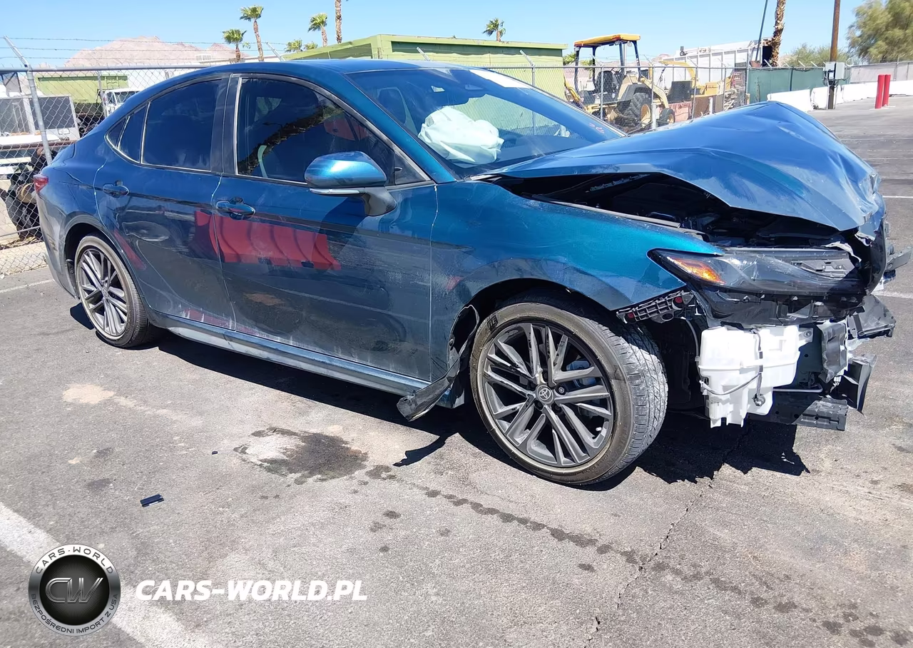 2025 Toyota Camry Se – zdjęcie 1 z 16