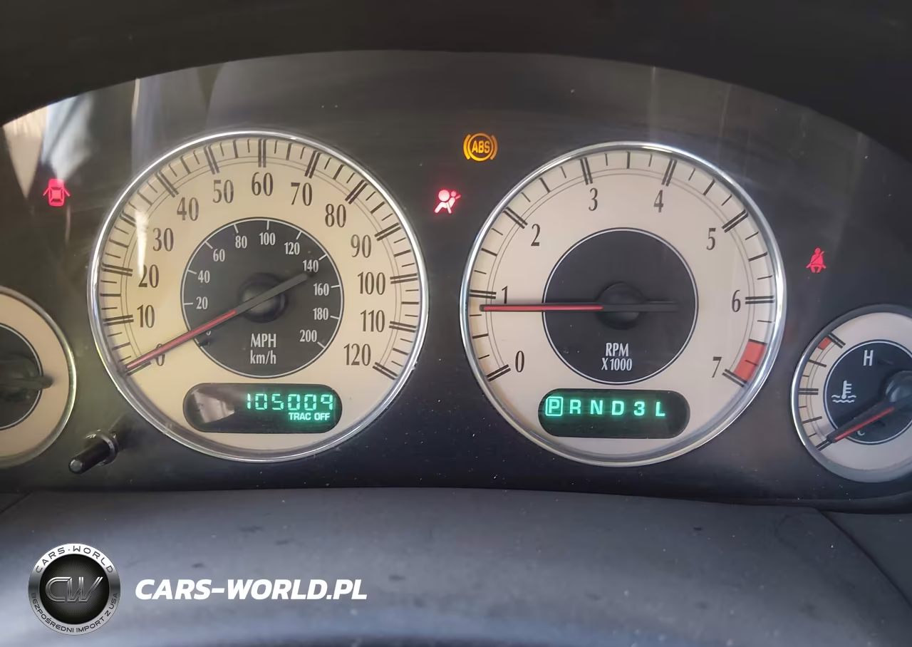 2002 Chrysler Town & Country Limited VIN:2C8GP64L72R796934 - 16