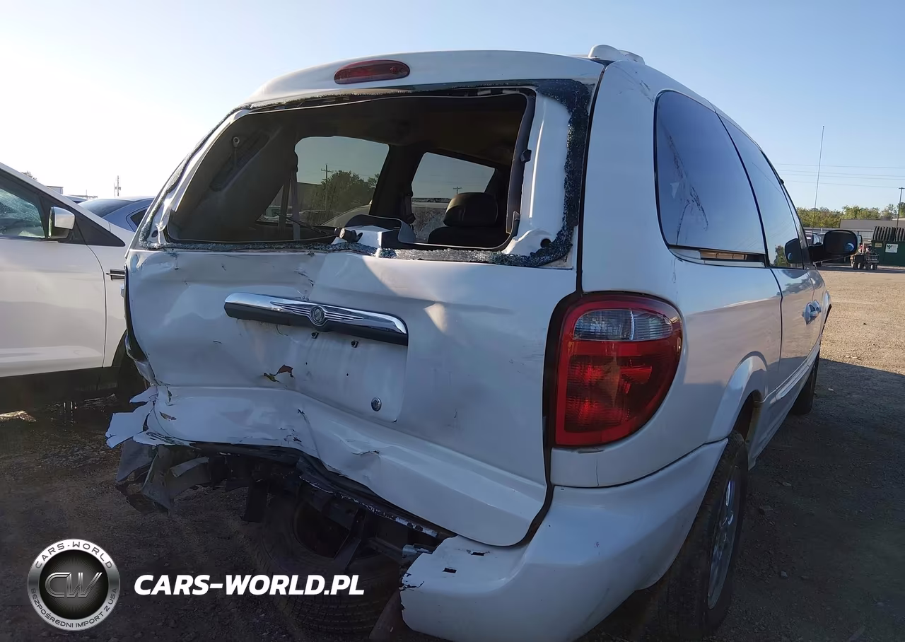2002 Chrysler Town & Country Limited VIN:2C8GP64L72R796934 - 18