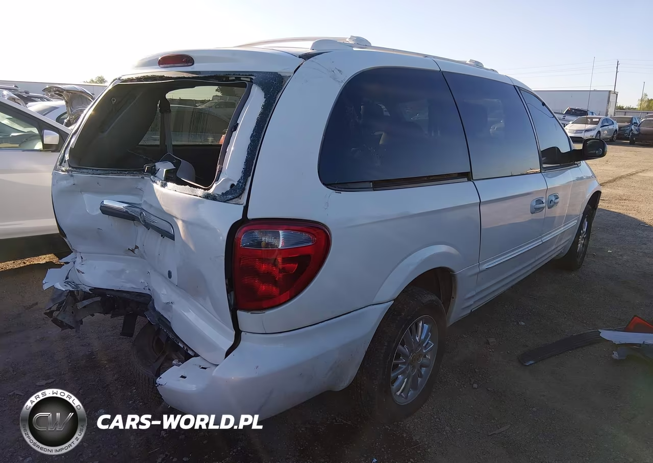 2002 Chrysler Town & Country Limited VIN:2C8GP64L72R796934 - 4