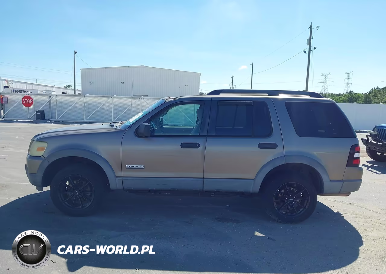 2006 Ford Explorer Xlt VIN:1FMEU63E16UA69846 - 14
