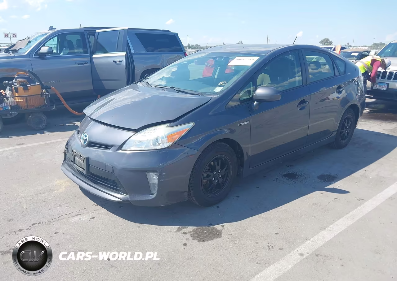 2015 Toyota Prius Two VIN:JTDKN3DU3F1869090 - 2