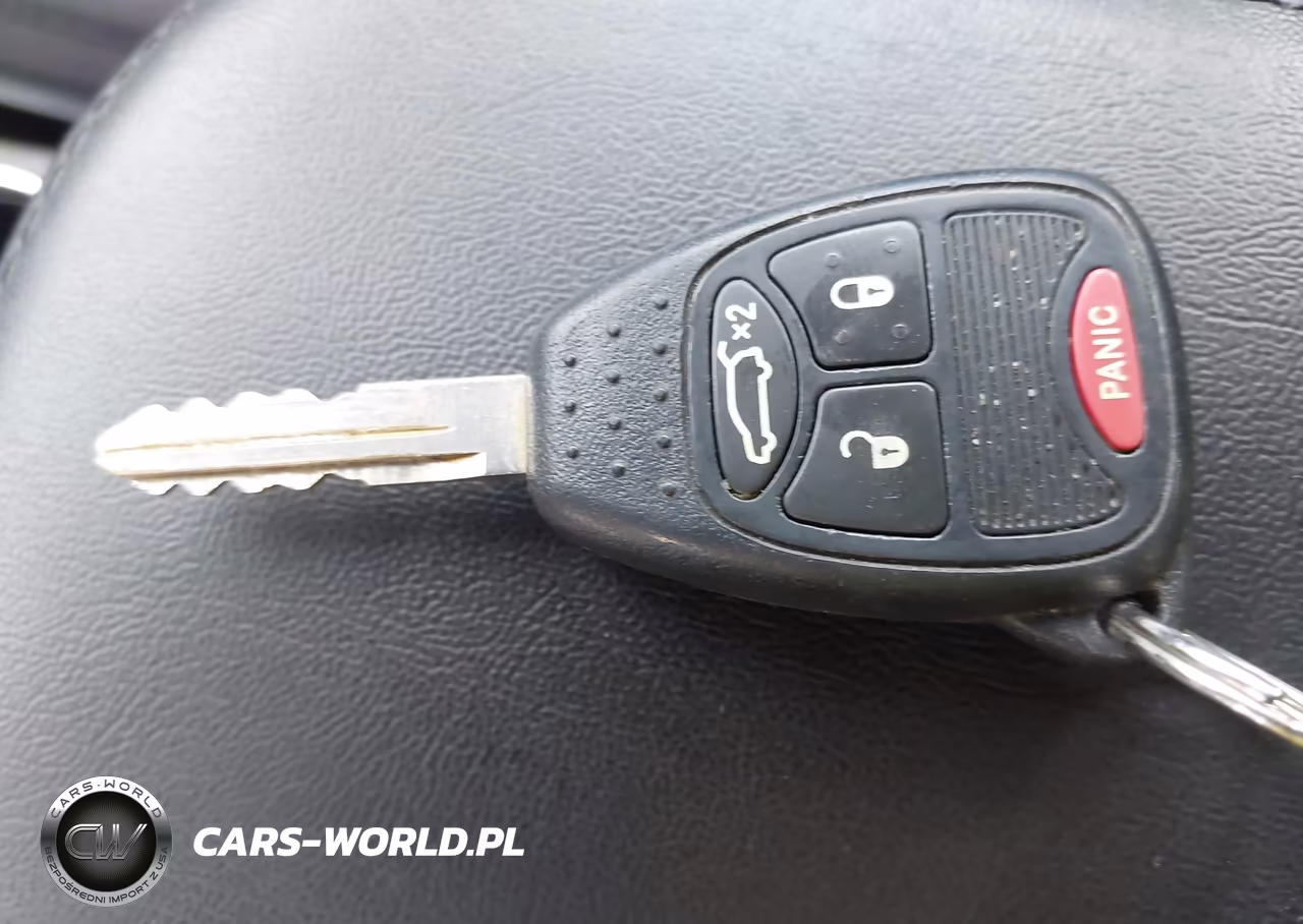 2013 Chrysler 200 Touring VIN:1C3CCBBB8DN515789 - 11