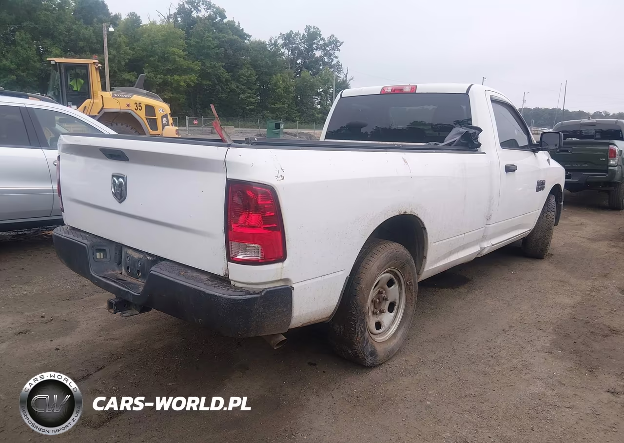 2014 Ram 1500 Tradesman VIN:3C6JR6DG6EG104149 - 4