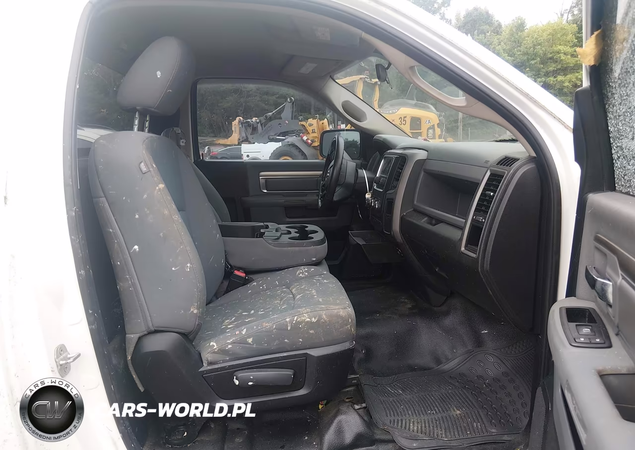 2014 Ram 1500 Tradesman VIN:3C6JR6DG6EG104149 - 5