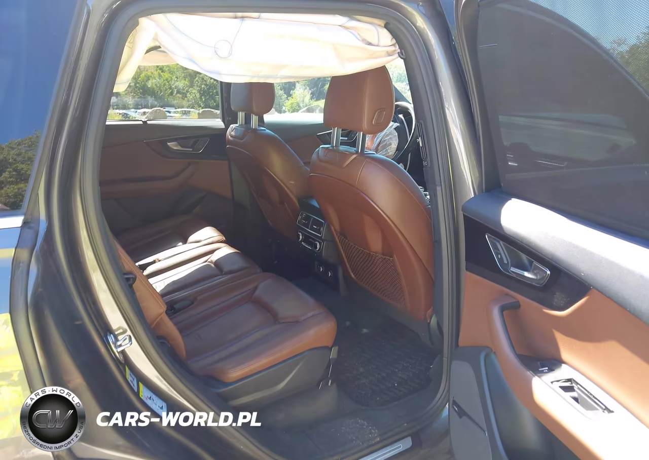 2019 Audi Q7 55 Premium VIN:WA1VAAF78KD001772 - 8