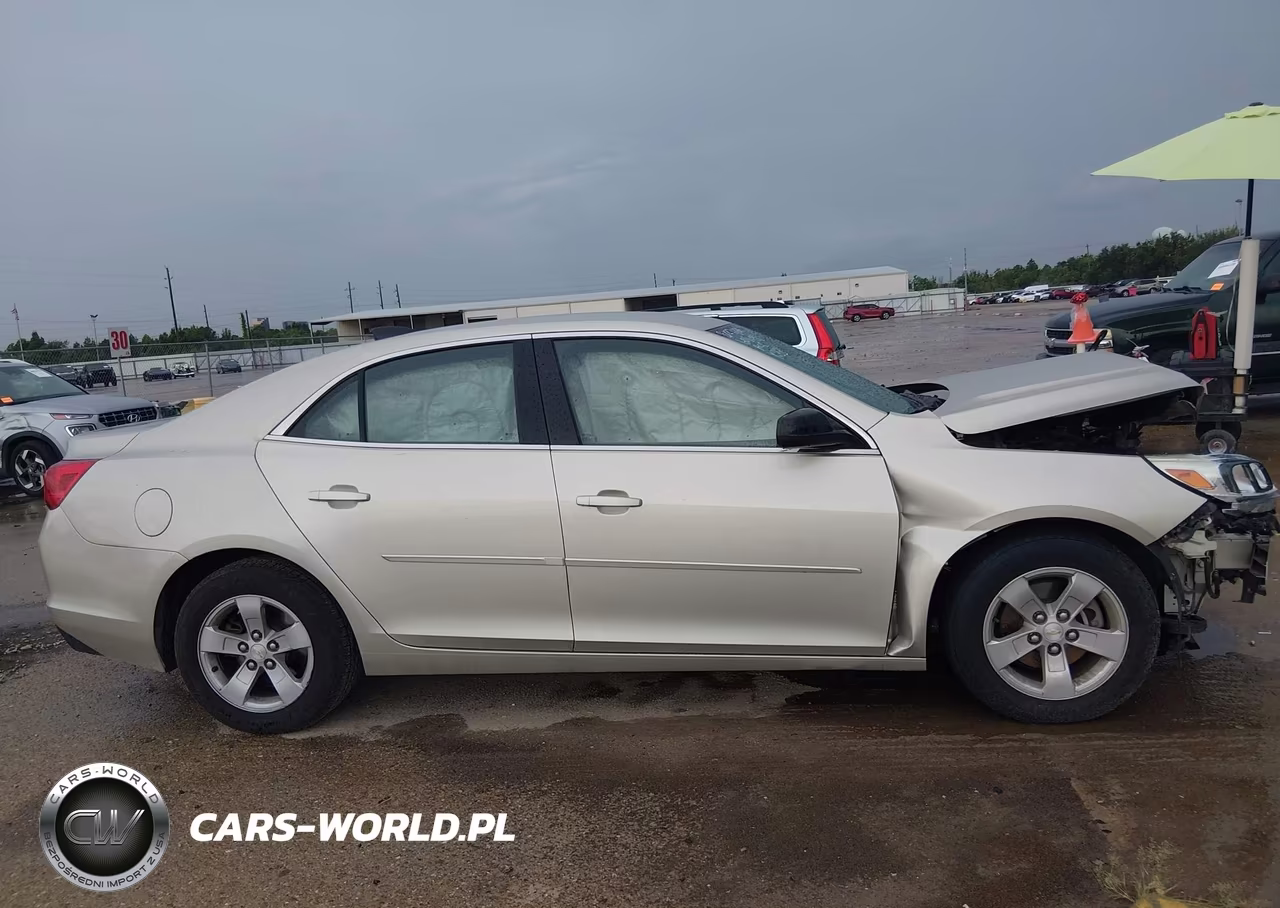 2015 Chevrolet Malibu Ls VIN:1G11B5SL7FF221113 - 14