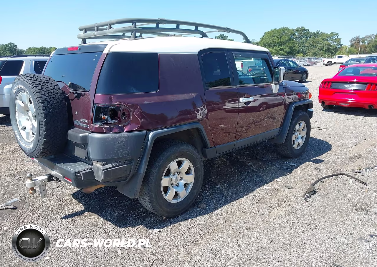 2007 Toyota Fj Cruiser VIN:JTEBU11F570054972 - 4