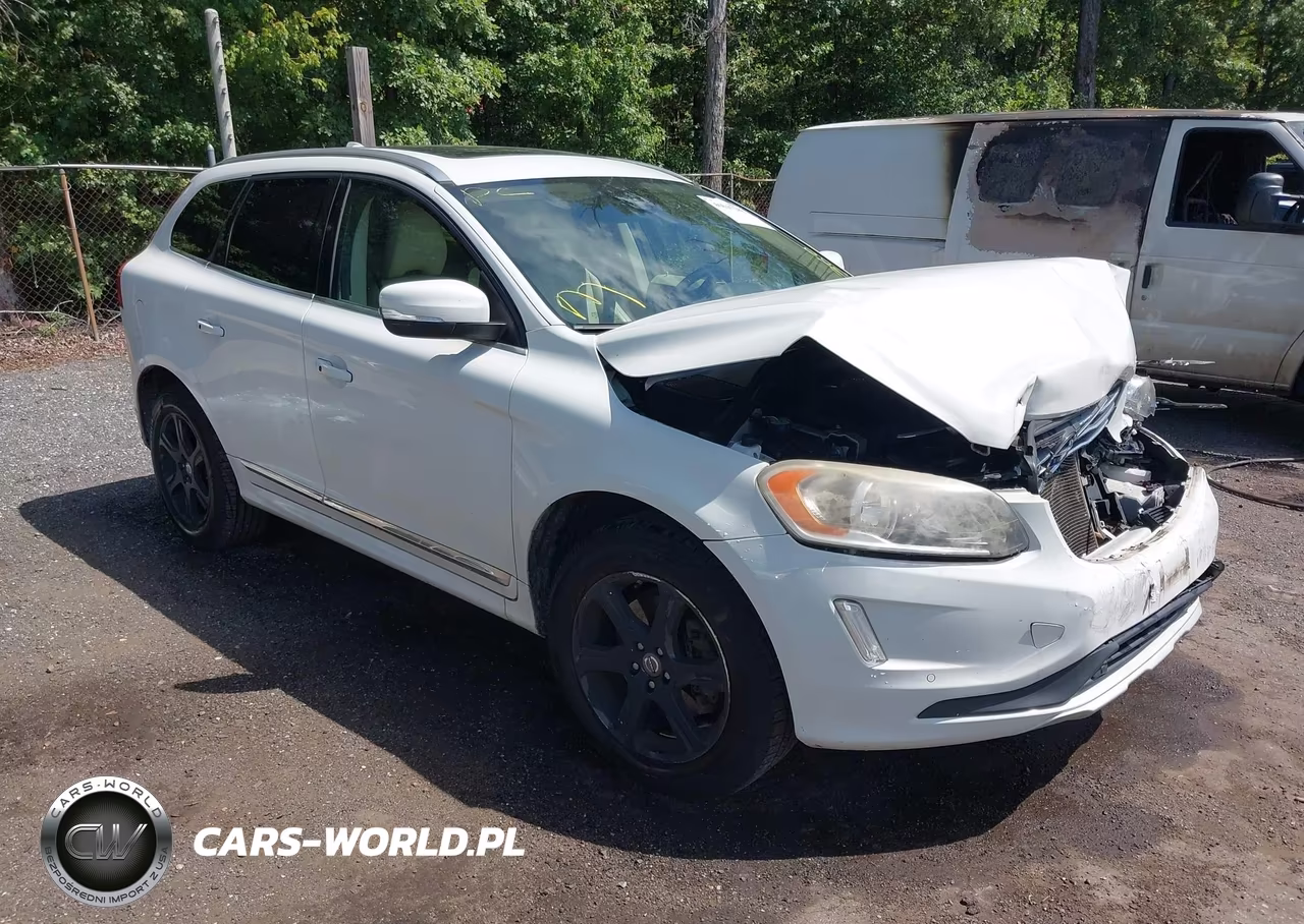 2014 Volvo Xc60 T6 R-Design Platinum