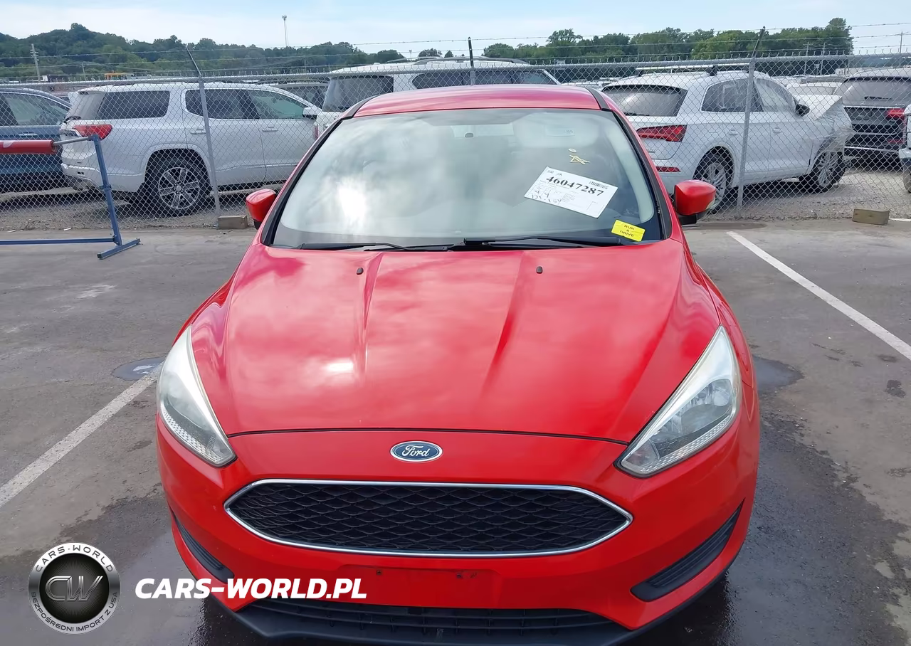 2017 Ford Focus Se VIN:1FADP3F21HL256297 - 12