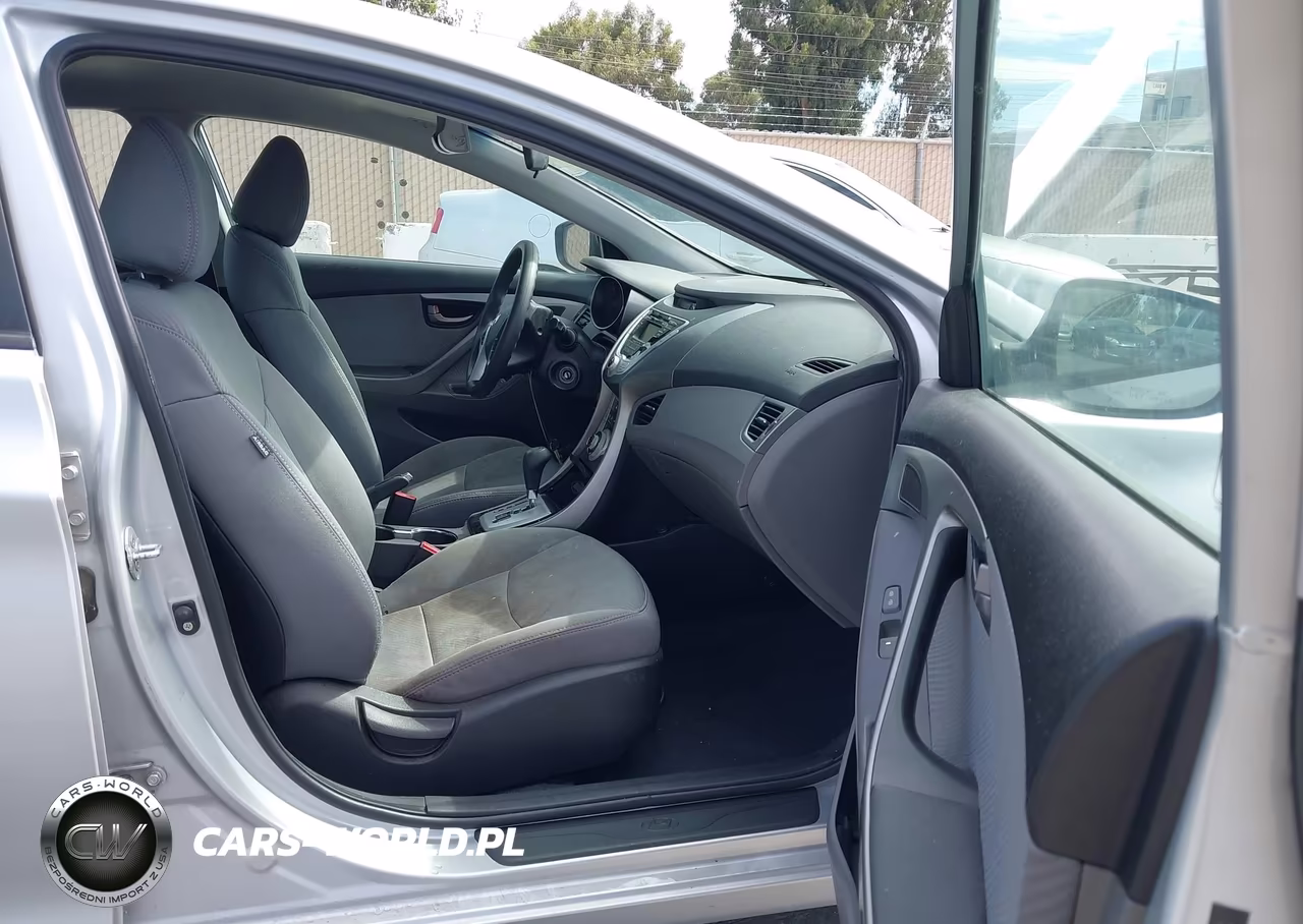 2011 Hyundai Elantra Gls VIN:5NPDH4AE0BH001876 - 5