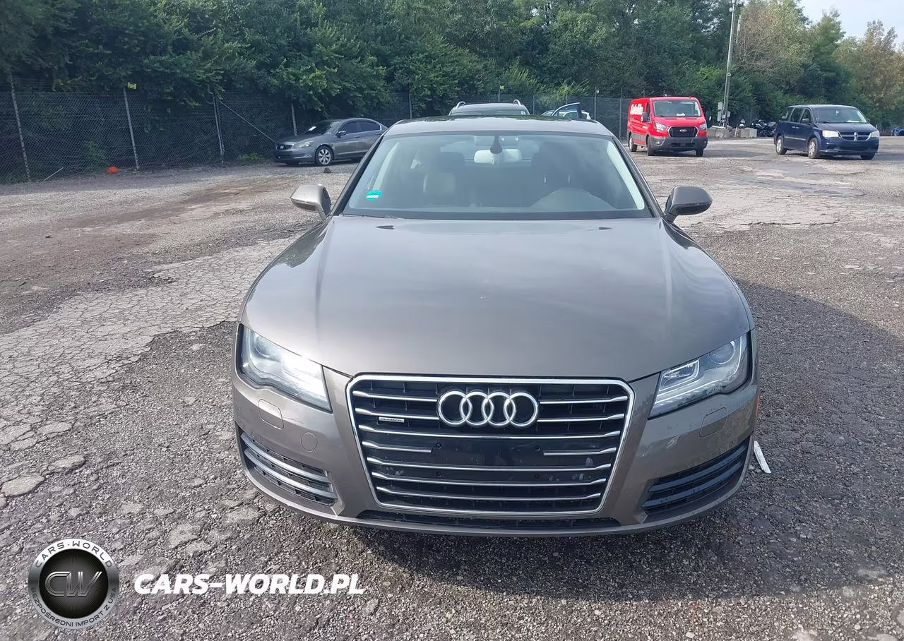2012 Audi A7 Premium VIN:WAUYGAFC8CN109557 - 11
