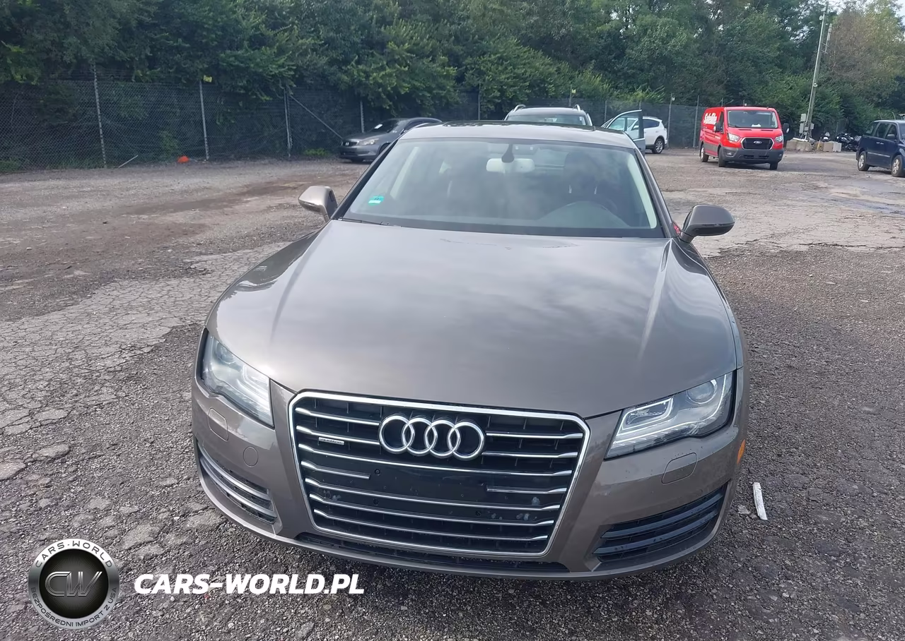2012 Audi A7 Premium VIN:WAUYGAFC8CN109557 - 6