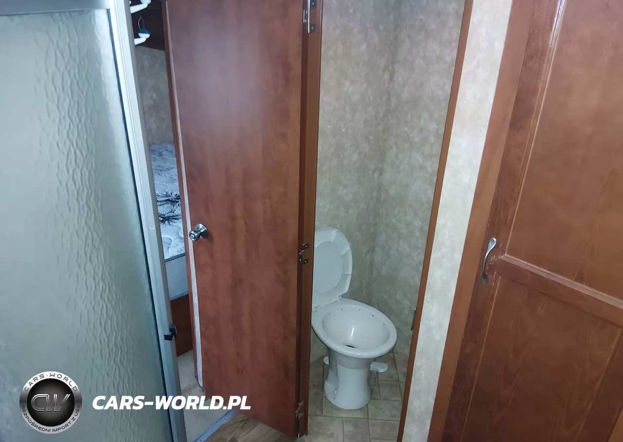2011 Riverside Travel Trailer VIN:521BT3921BP015271 - 14