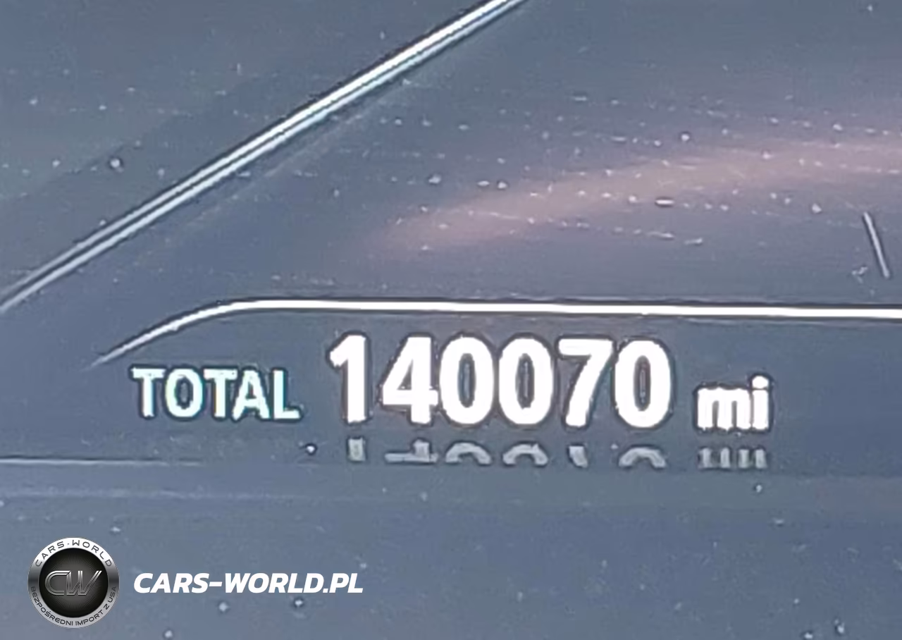 2018 BMW 530E Iperformance VIN:WBAJA9C58JG623238 - 16