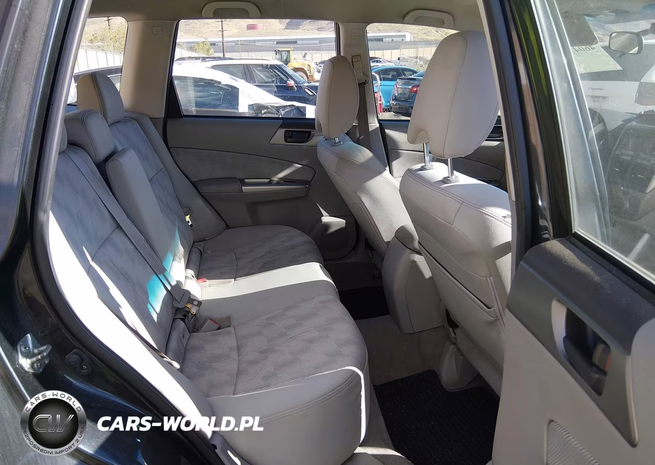 2010 Subaru Forester 2.5X VIN:JF2SH6BC2AH904187 - 8