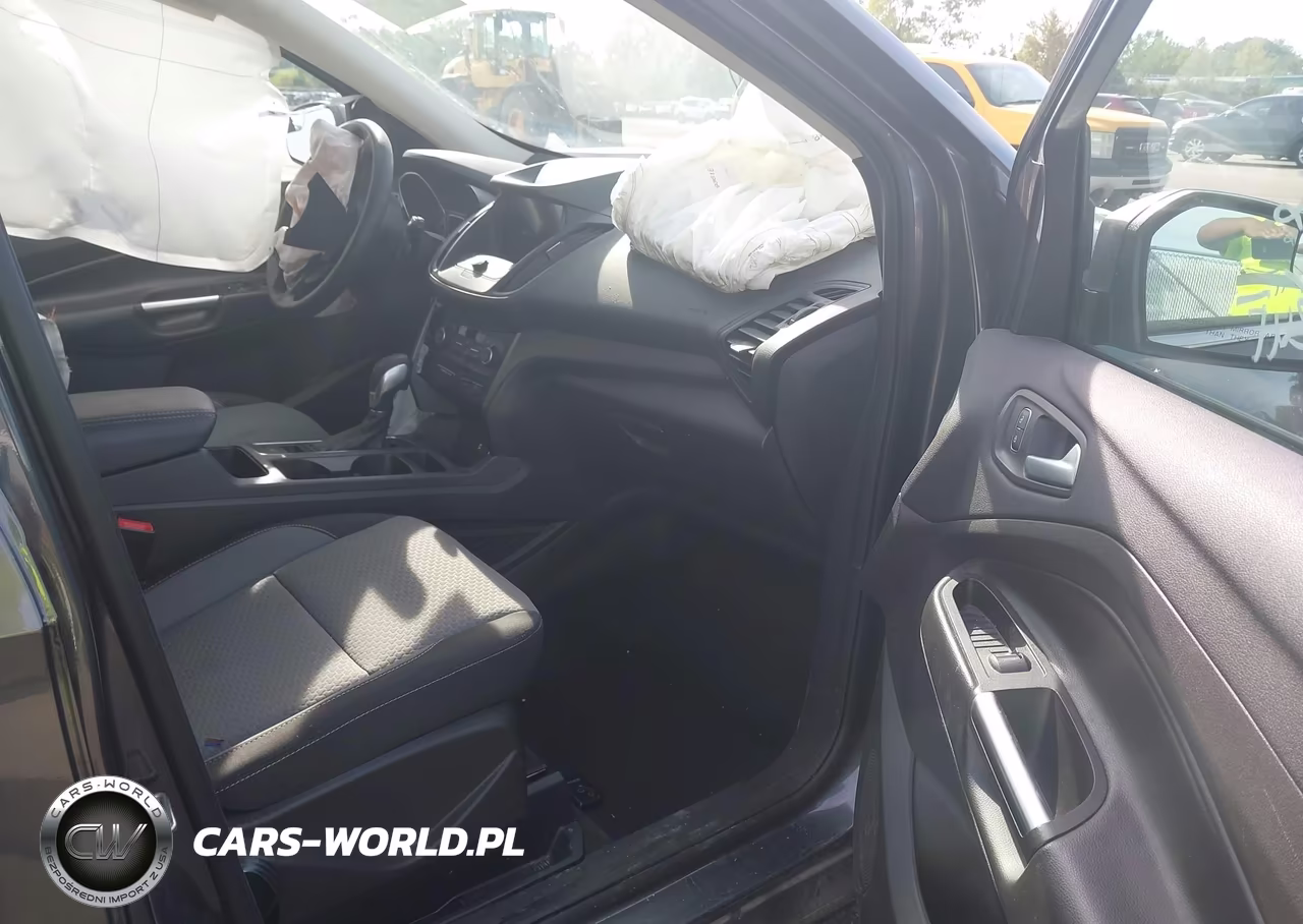 2019 Ford Escape Se VIN:1FMCU9GDXKUA77349 - 5