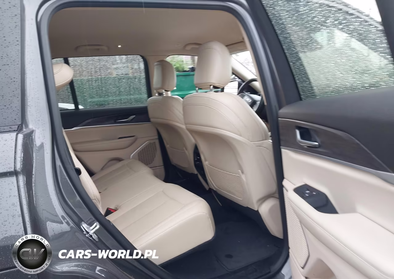 2022 Jeep Grand Cherokee Limited 4X4 VIN:1C4RJHBG4N8545382 - 8