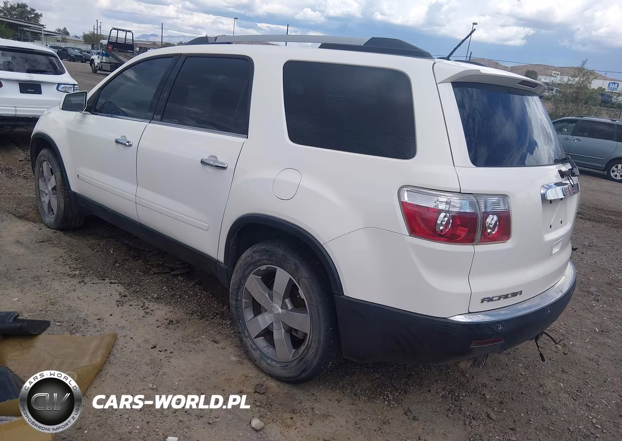 2010 GMC Acadia VIN:1GKLVMED4AJ130414 - 3