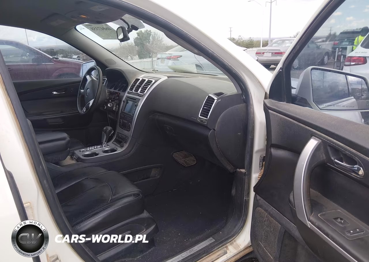 2010 GMC Acadia VIN:1GKLVMED4AJ130414 - 5
