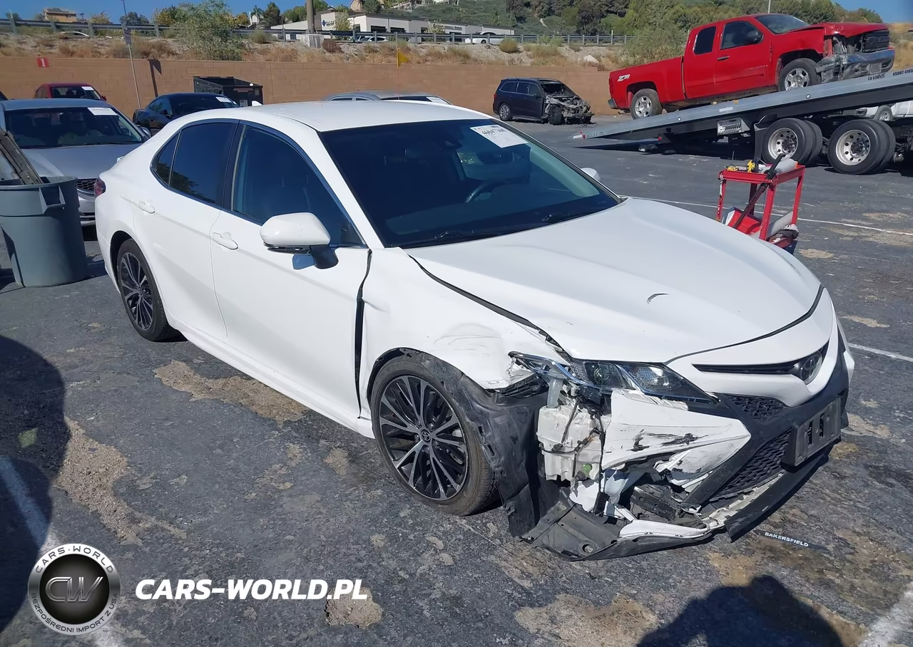 2020 Toyota Camry Se